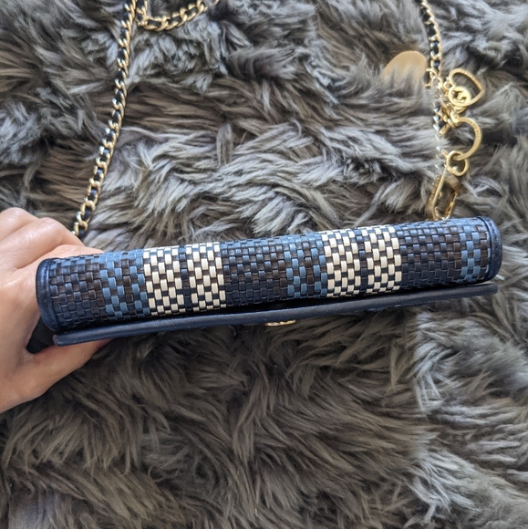 Tory Burch Wallet On Chain. - Picture 3 of 16